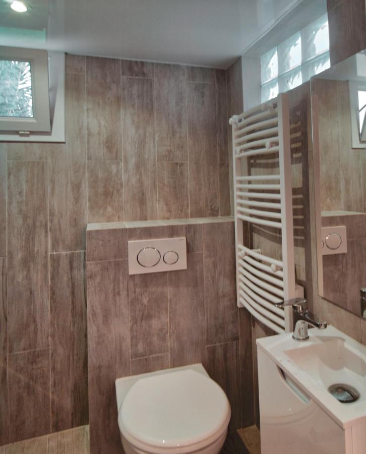 Cosy Duplex Avec 90 M2 De Terrasse Apartment Saint-Antoine  Luaran gambar