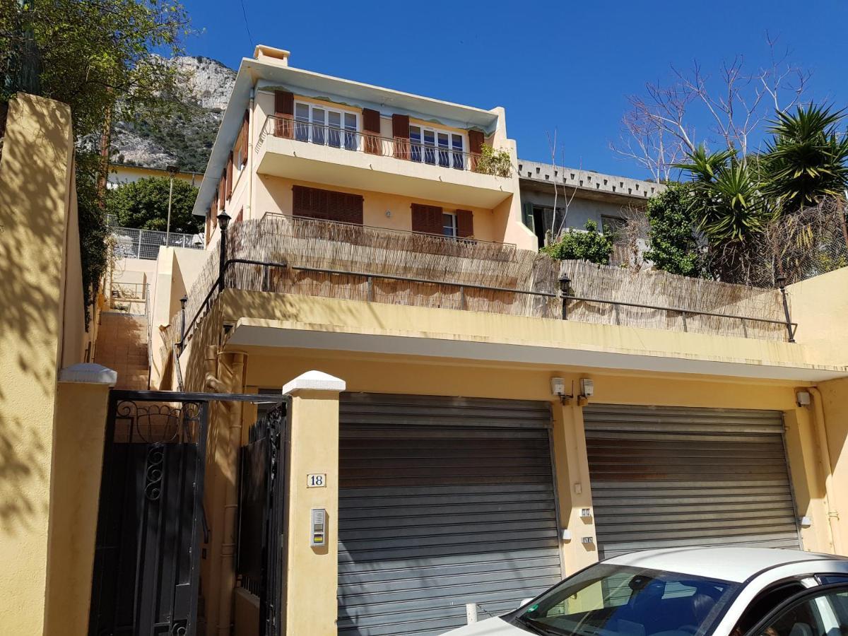 Cosy Duplex Avec 90 M2 De Terrasse Apartment Saint-Antoine  Luaran gambar